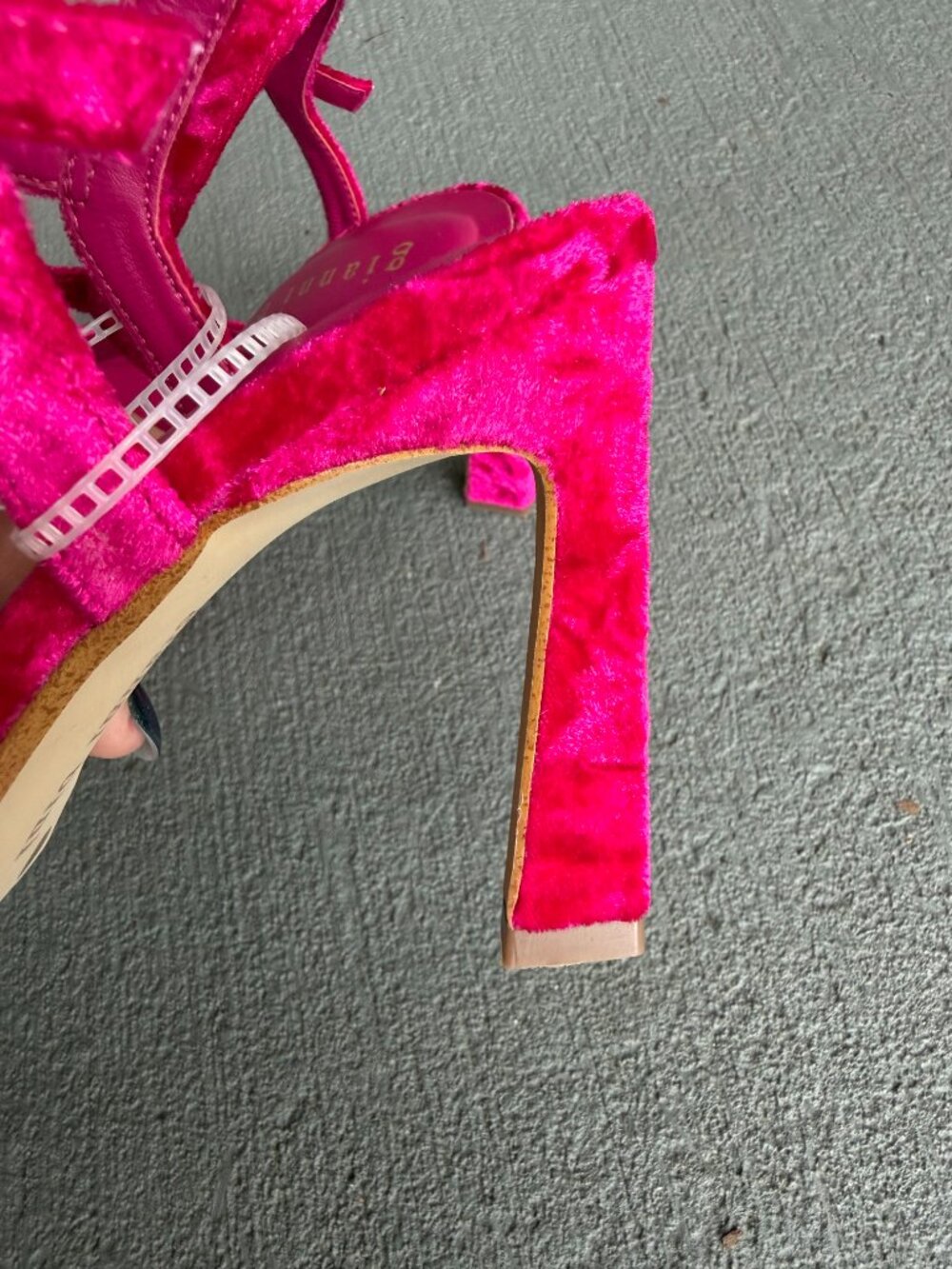 Gianni Bini Geno Hot Pink Velvet Pointed Toe Slingback Heels NWOB - Picture 7 of 10